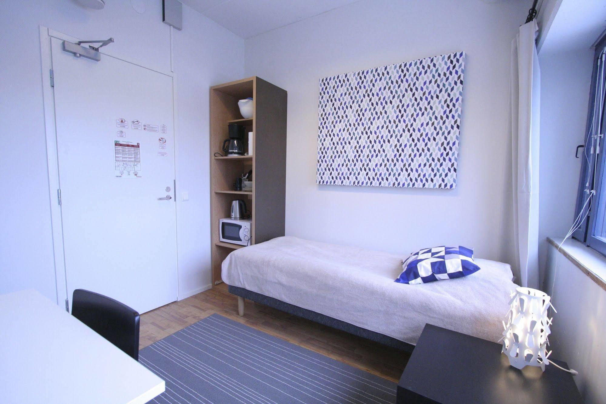 Forenom Hostel Espoo Kivenlahti Buitenkant foto