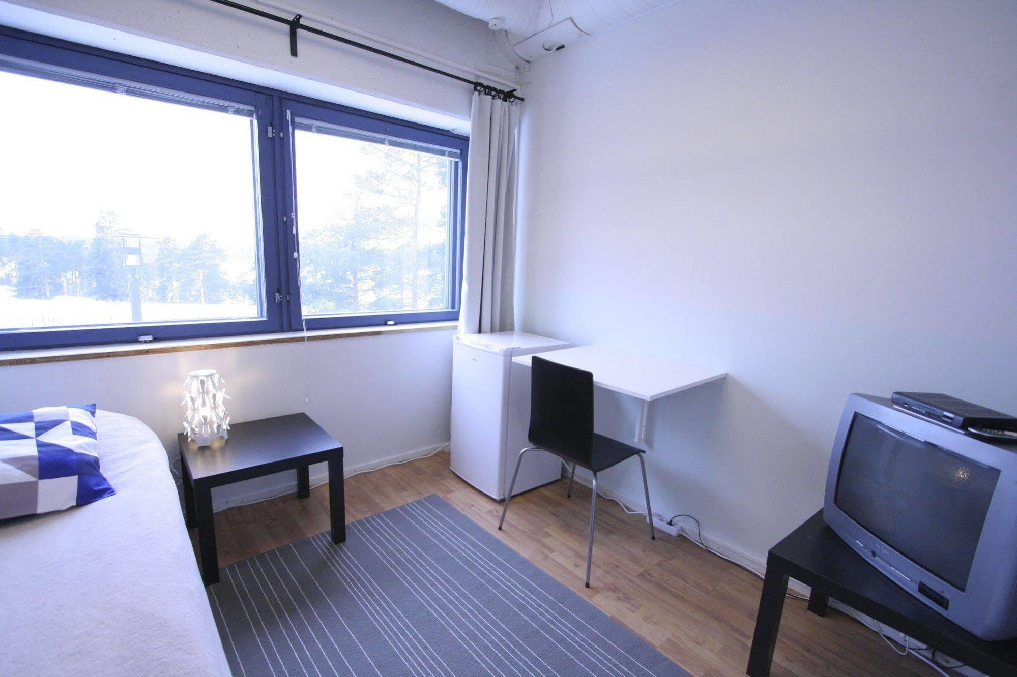 Forenom Hostel Espoo Kivenlahti Buitenkant foto